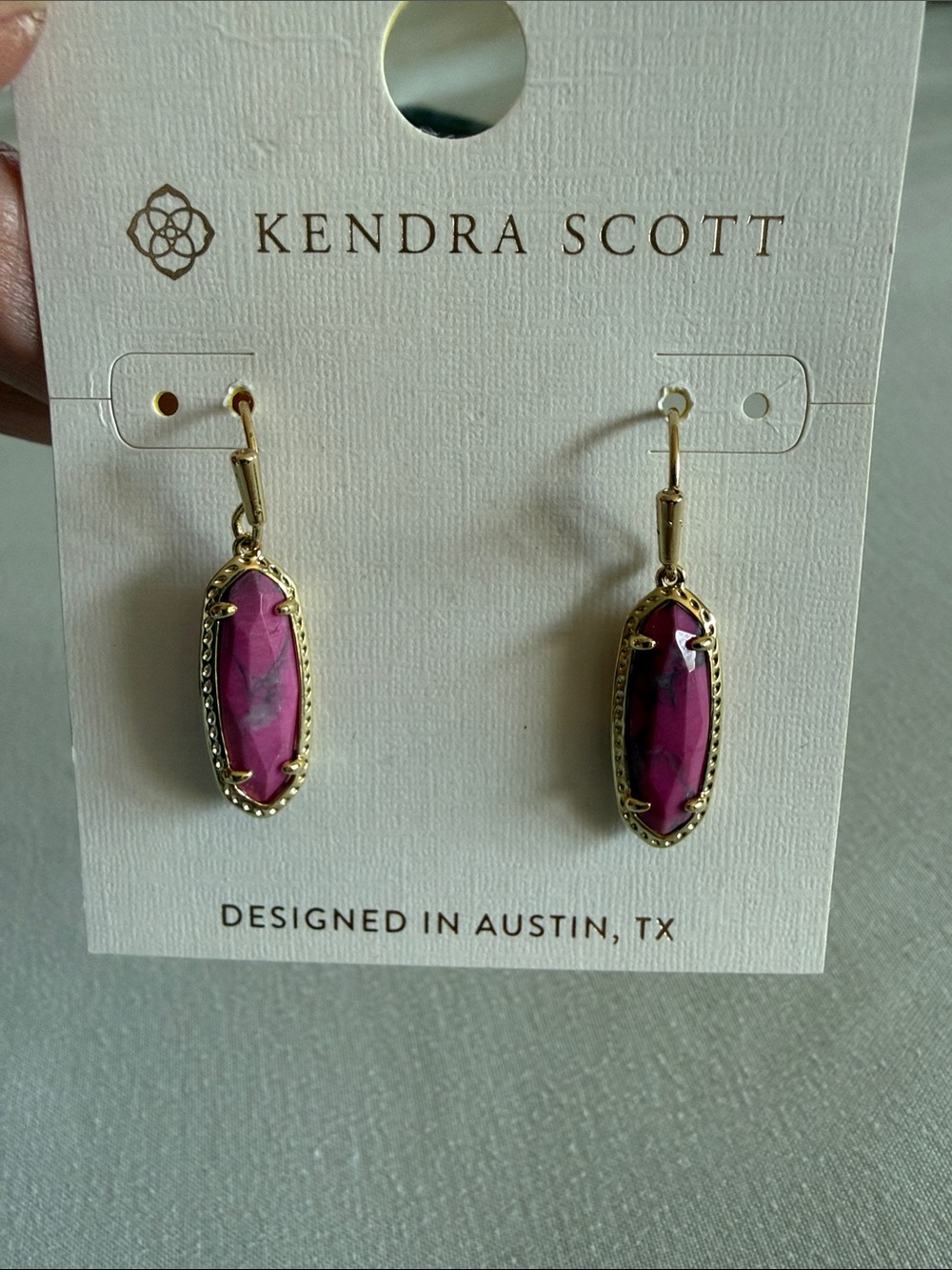New Kendra scott earrings
